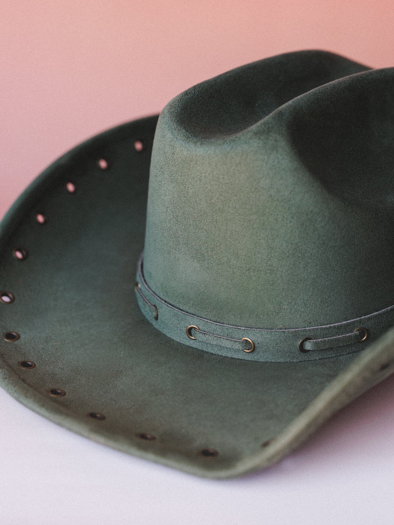 Among the Meadows Cowgirl Hat - Olive