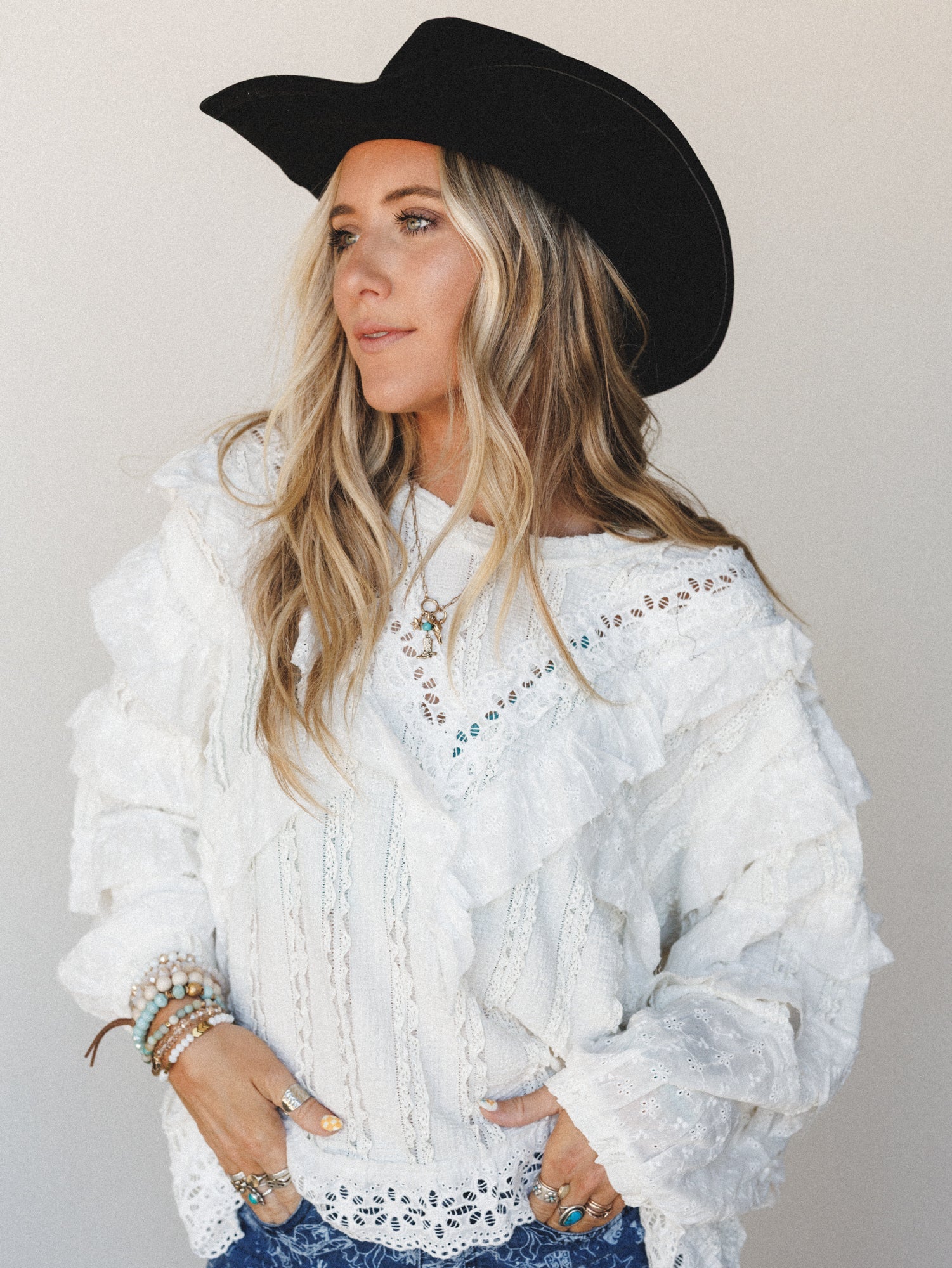 Western Song Cowgirl Hat - Black
