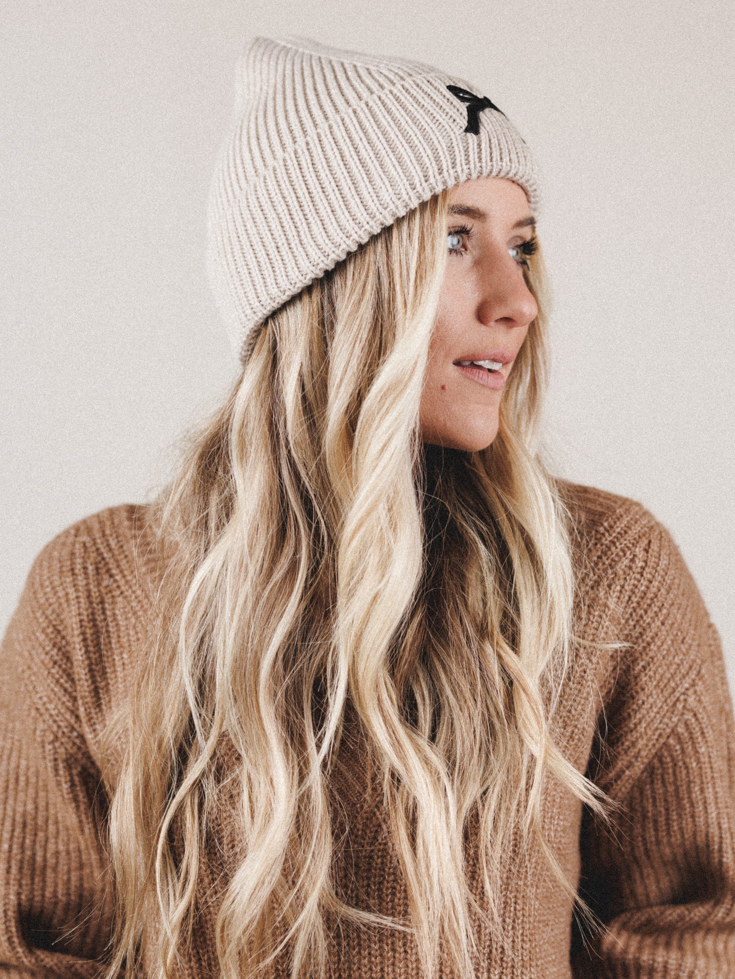 Summit Sweetheart Beanie - Sand Beige