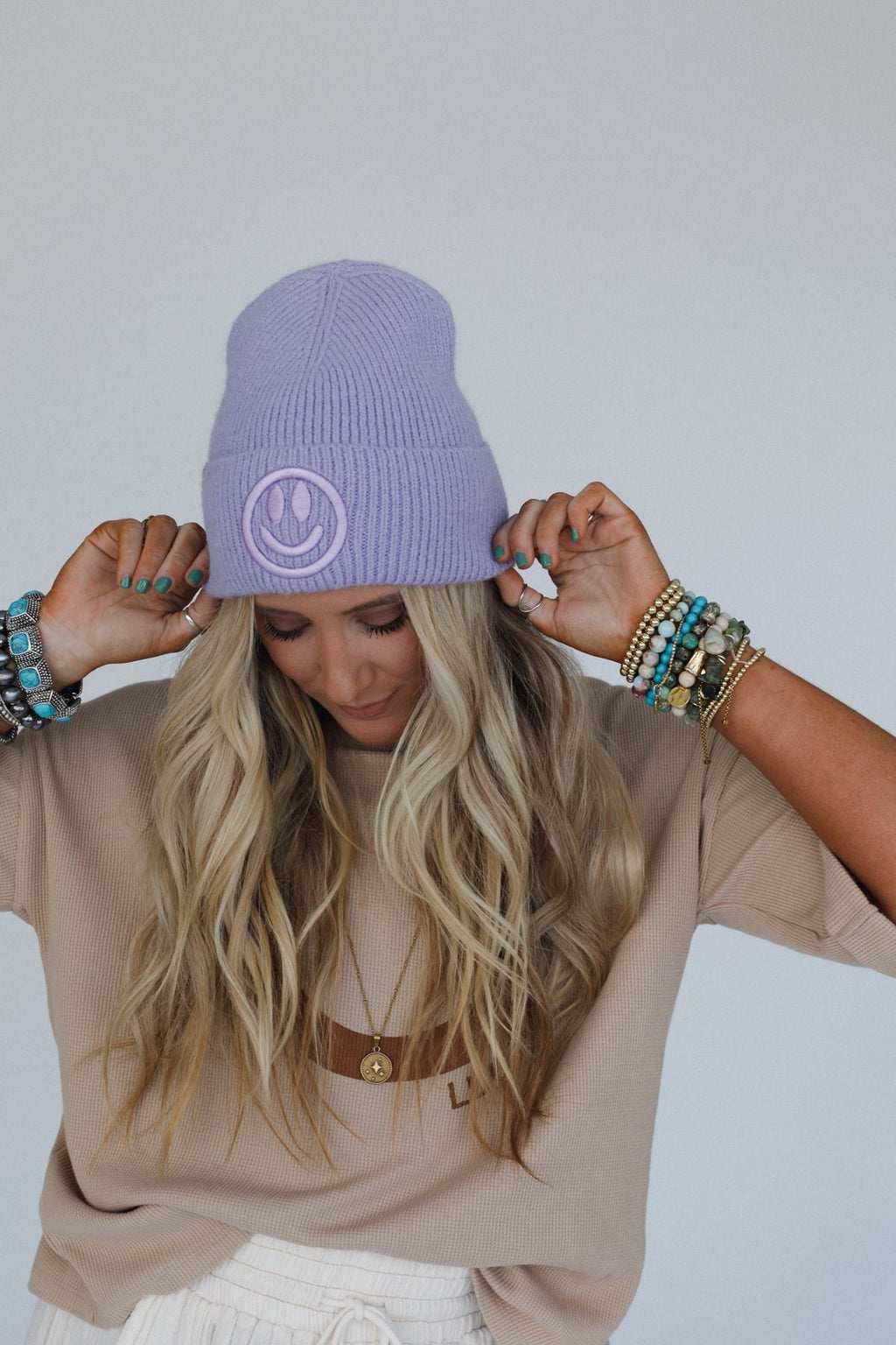 Nesta Smiley Beanie - Lavender